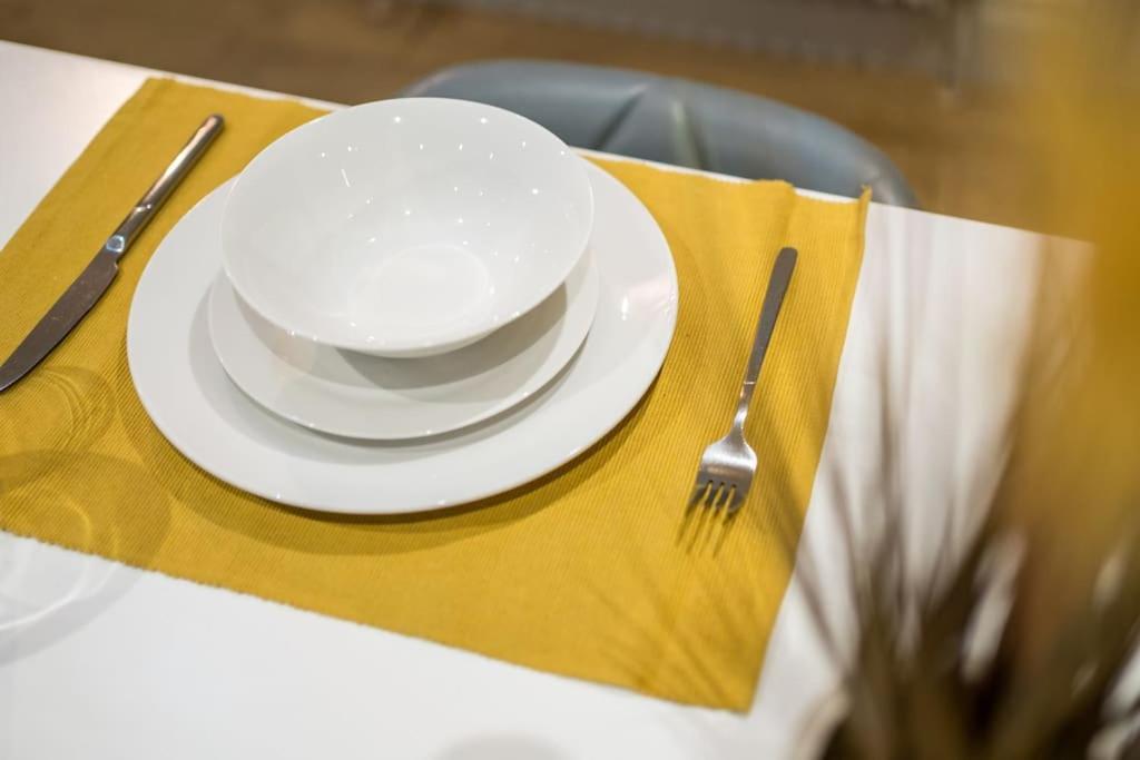 Superb Retreat Central Next Tube Apartment London Bagian luar foto